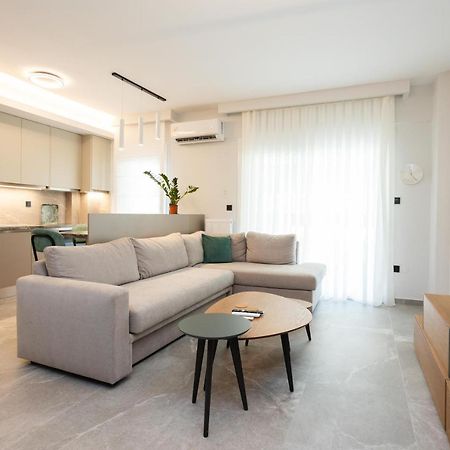Elegance Apartment 2 Bedroom Suites Thessaloniki Exterior photo