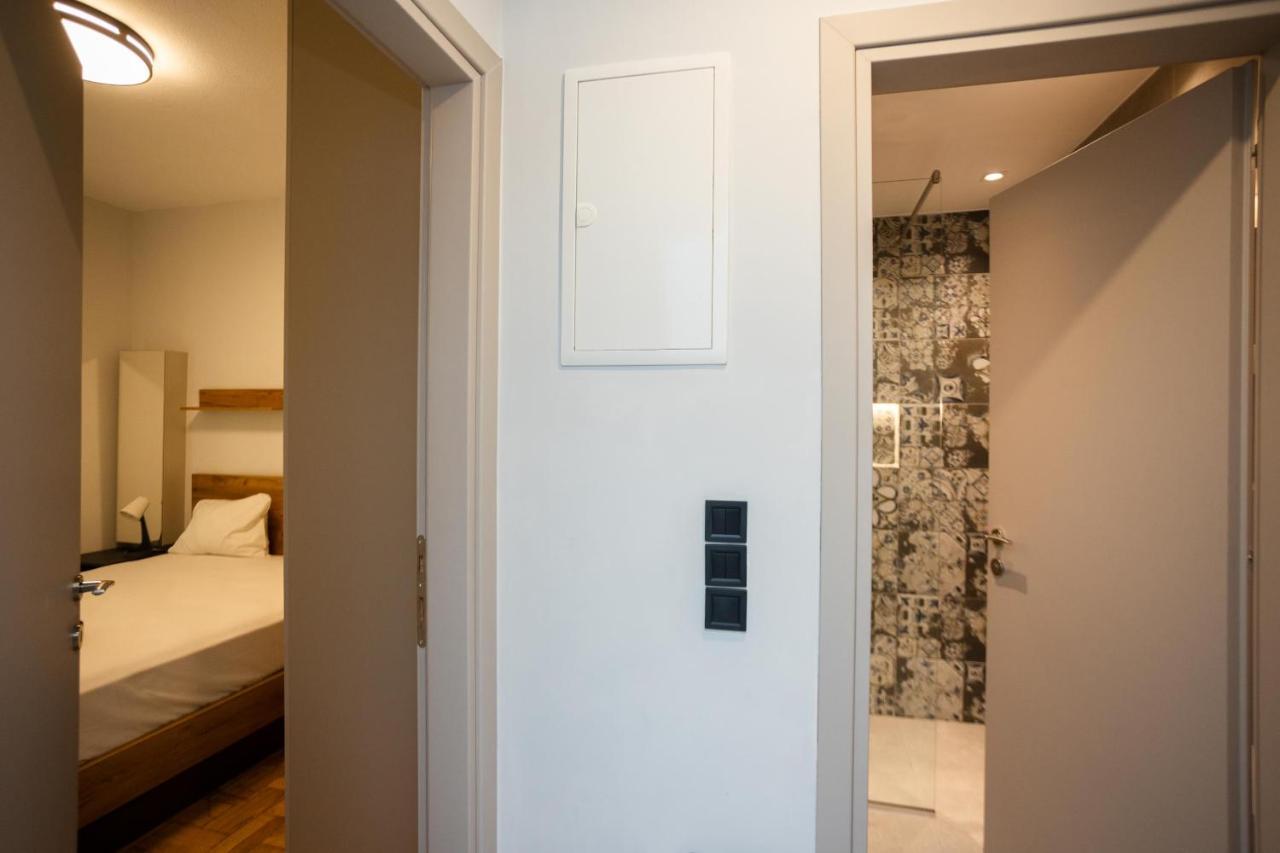 Elegance Apartment 2 Bedroom Suites Thessaloniki Exterior photo