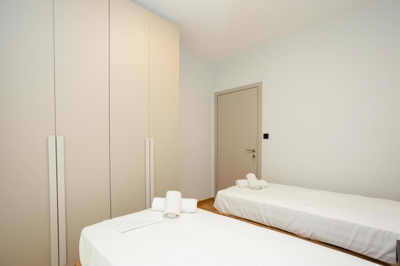 Elegance Apartment 2 Bedroom Suites Thessaloniki Exterior photo